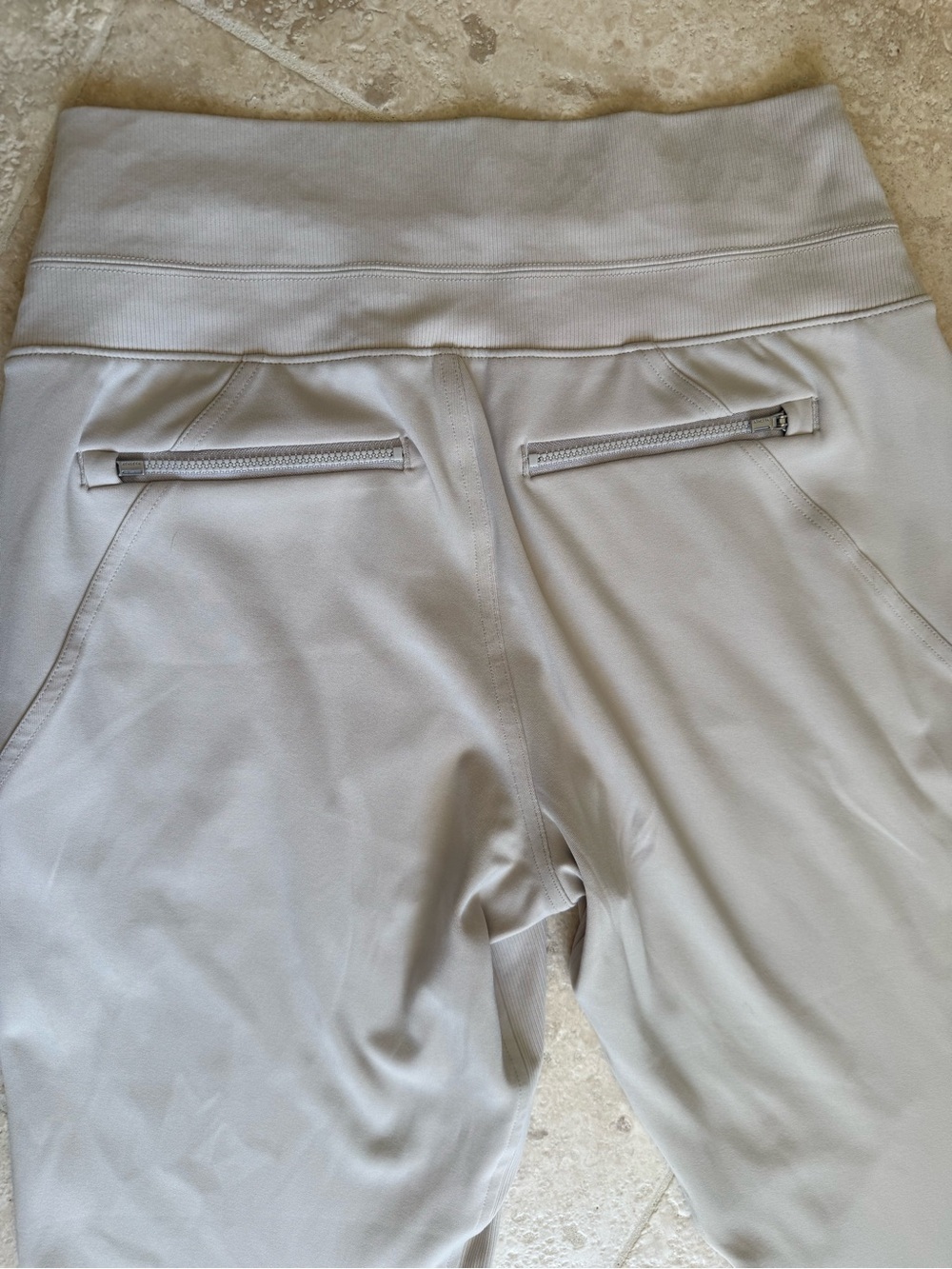 Athleta Venice High Rise Jogger Tan Size S/P - Picture 9 of 9